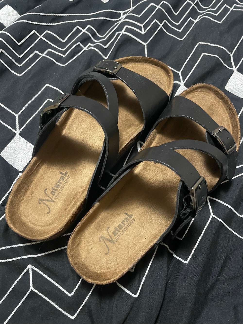 Natural Reflections sandals size 6 - Picture 2 of 3